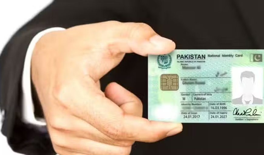NADRA ID card normal vs urgent fee in Pakistan April for 2024