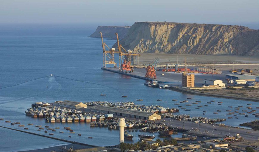 With Beijing’s Assistance, Gwadar Port to Transform into Logistics Hub, Says Shehbaz